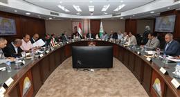 محافظ الجيزة يوجه بحل شكاوى الطالبية والعمرانية ومراجعة تنسيق الثانوي