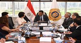 وزير الصناعة يبحث مع «تشانجهونج» الصينية إنشاء مجمع للتصنيع الذكي للسيارات بـ20 مليون دولار